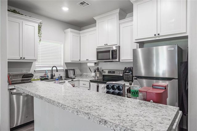 1644 Comice Drive, Newcastle, OK 73065