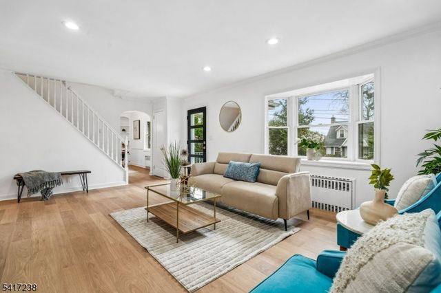 27 Hartshorn Ter, West Orange Twp., NJ 07052