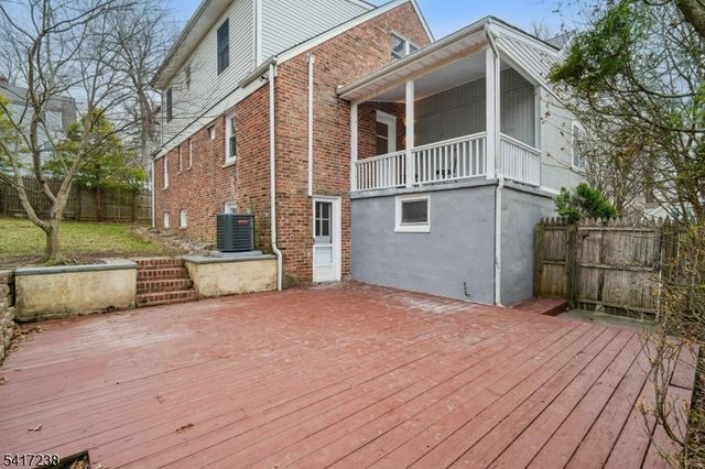 27 Hartshorn Ter, West Orange Twp., NJ 07052