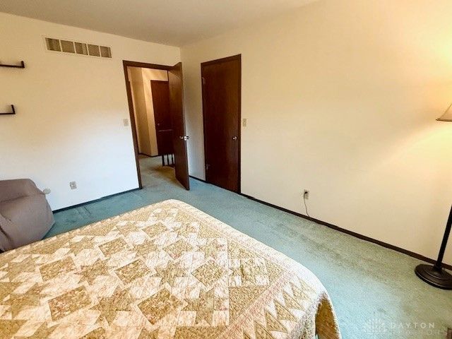 1207 Maplewood Drive, Piqua, OH 45356