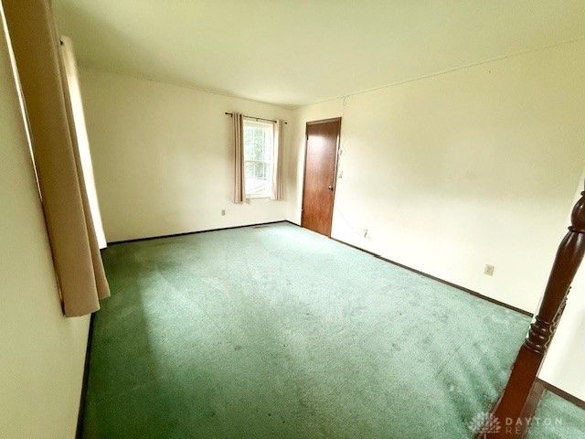 1207 Maplewood Drive, Piqua, OH 45356