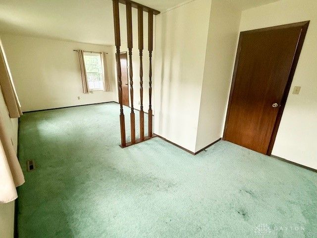 1207 Maplewood Drive, Piqua, OH 45356