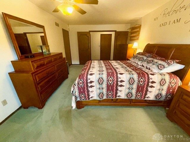 1207 Maplewood Drive, Piqua, OH 45356