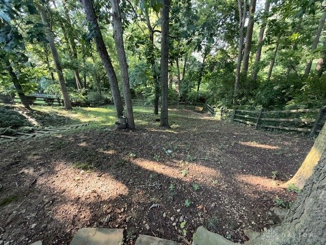 1207 Maplewood Drive, Piqua, OH 45356