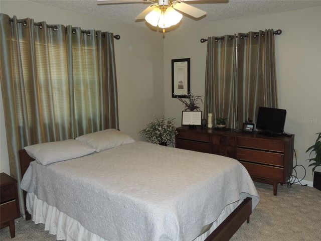 312 NE 2ND AVENUE, Williston, FL 32696