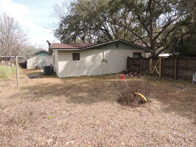 312 NE 2ND AVENUE, Williston, FL 32696