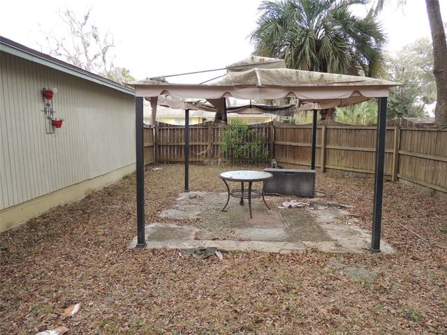 312 NE 2ND AVENUE, Williston, FL 32696