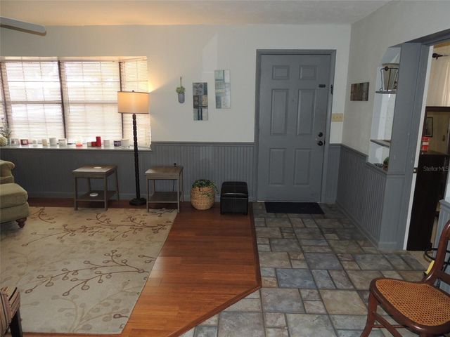 312 NE 2ND AVENUE, Williston, FL 32696