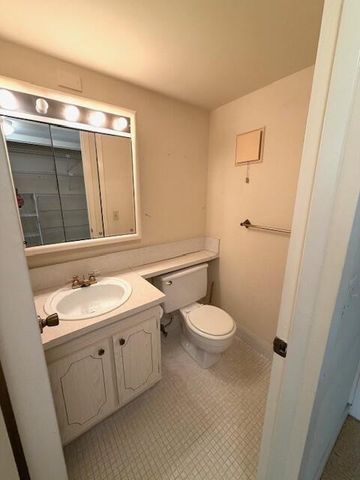 272 Dorset G, Boca Raton, FL 33434