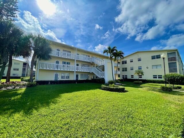 272 Dorset G, Boca Raton, FL 33434