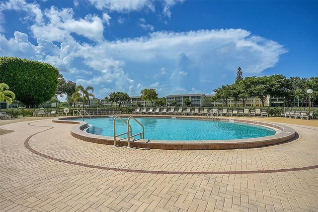 272 Dorset G, Boca Raton, FL 33434