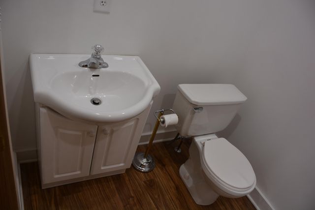 1109 S Genesee Drive, Lansing, MI 48915