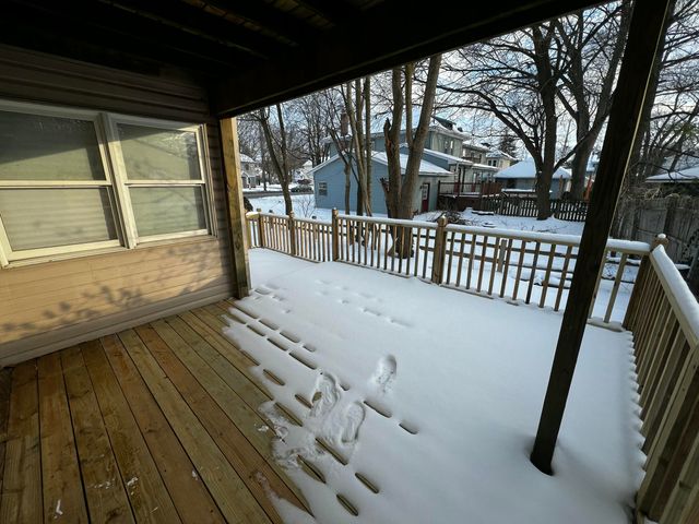 1109 S Genesee Drive, Lansing, MI 48915