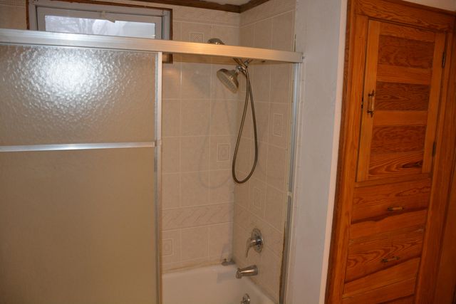 1109 S Genesee Drive, Lansing, MI 48915