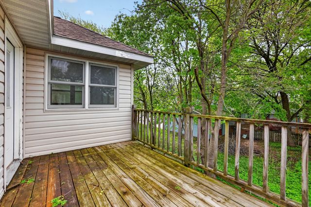 1109 S Genesee Drive, Lansing, MI 48915