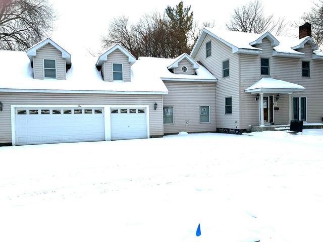 1109 S Genesee Drive, Lansing, MI 48915