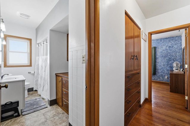 820 W FOURTH STREET, Mosinee, WI 54455