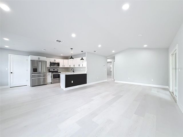 20174 SW RAINBOW LAKES BOULEVARD, Dunnellon, FL 34431