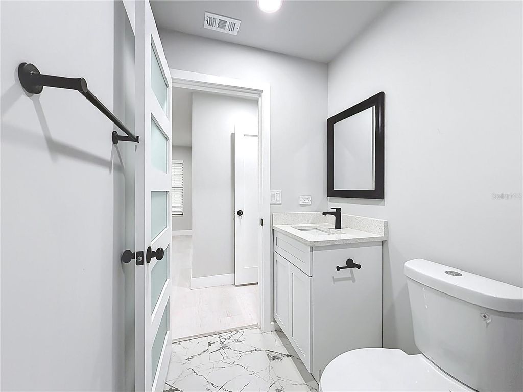 Image 28 of property listing at 20174 SW RAINBOW LAKES BOULEVARD, Dunnellon, FL 34431