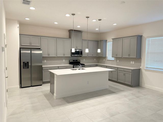 5282 BUTTONSAGE DRIVE, St Cloud, FL 34772