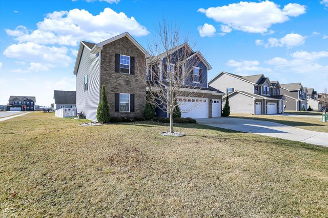8171 Brookville Way, Avon, IN 46123