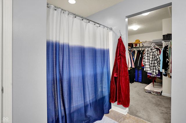 8171 Brookville Way, Avon, IN 46123