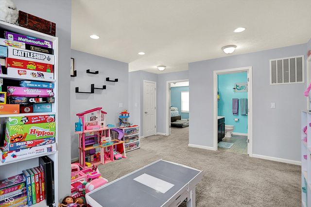 8171 Brookville Way, Avon, IN 46123