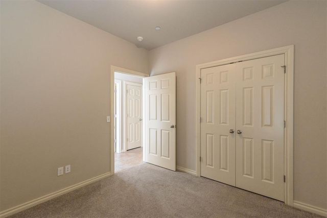 1018 SW 92nd Street, Oklahoma City, OK 73139