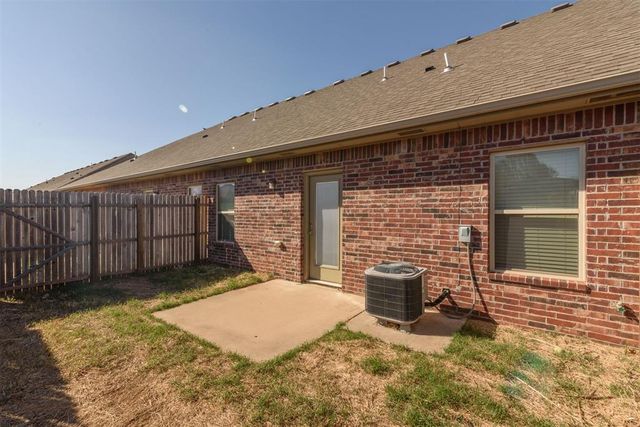 1018 SW 92nd Street, Oklahoma City, OK 73139