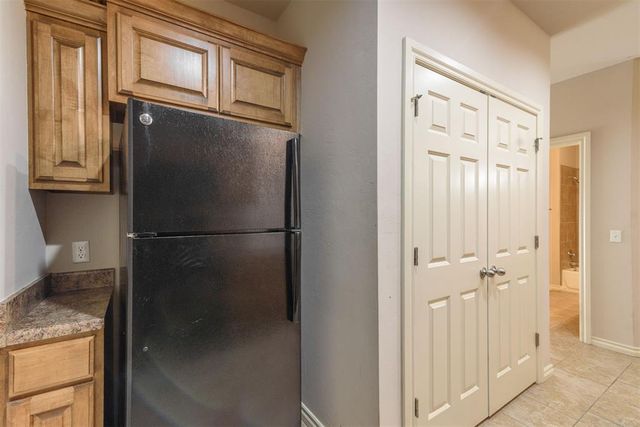 1018 SW 92nd Street, Oklahoma City, OK 73139