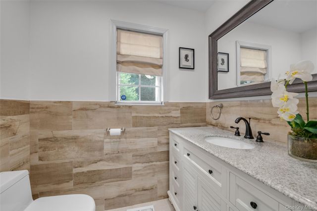 43 Barrow Court, Huntington, NY 11743