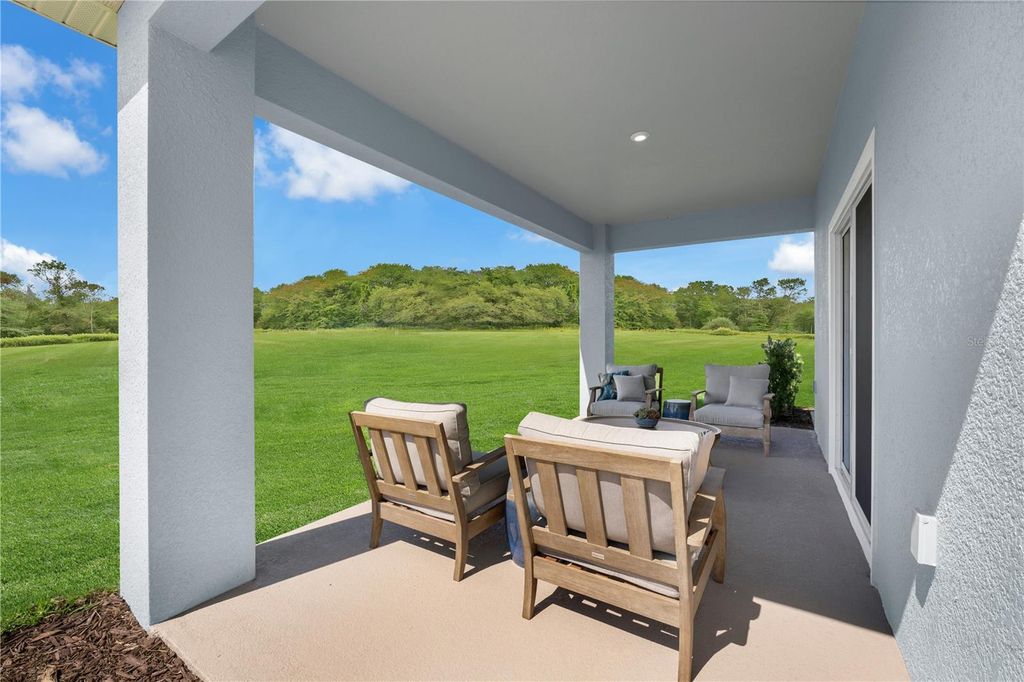 Image 38 of property listing at 5459 MEADOW WALK DRIVE, Davenport, FL 33837