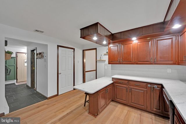 843 DOUGLAS DR, Lititz, PA 17543