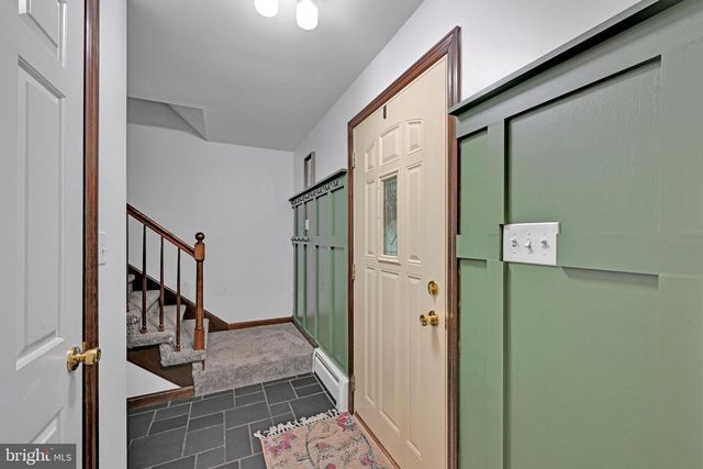 843 DOUGLAS DR, Lititz, PA 17543