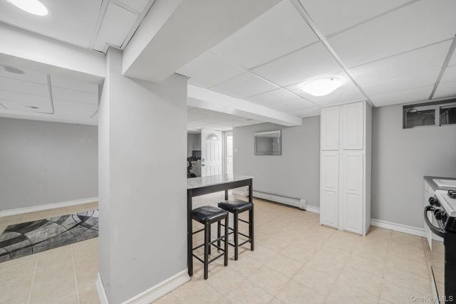 580 Center Briarwood Avenue, West Islip, NY 11795