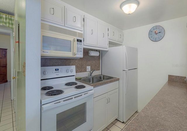 8567 W GULF BOULEVARD 3N, St Petersburg, FL 33706