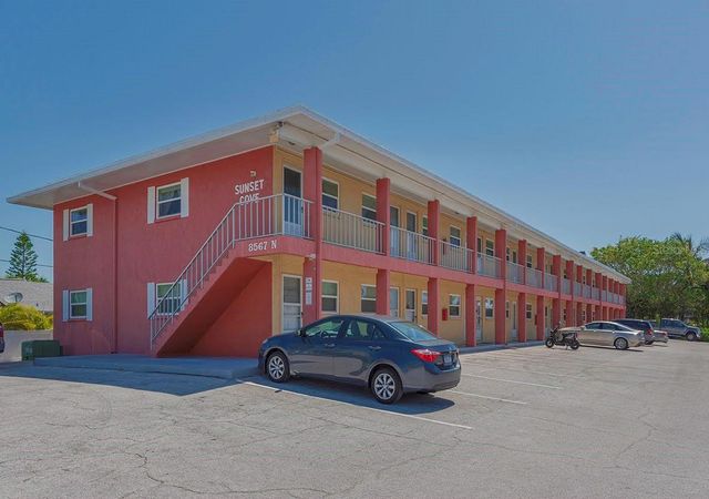 8567 W GULF BOULEVARD 3N, St Petersburg, FL 33706