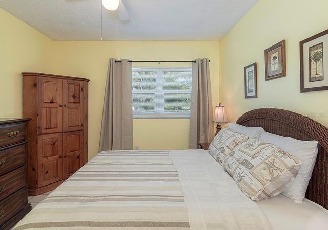 8567 W GULF BOULEVARD 3N, St Petersburg, FL 33706