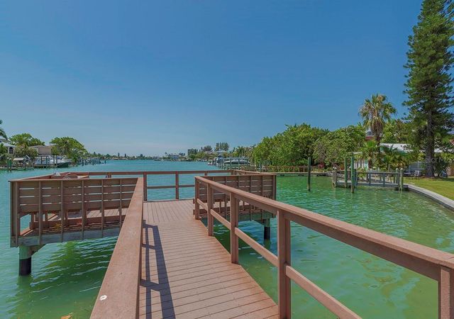 8567 W GULF BOULEVARD 3N, St Petersburg, FL 33706