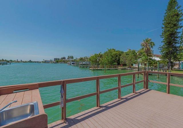 8567 W GULF BOULEVARD 3N, St Petersburg, FL 33706