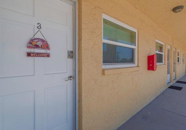 8567 W GULF BOULEVARD 3N, St Petersburg, FL 33706
