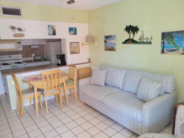 8567 W GULF BOULEVARD 3N, St Petersburg, FL 33706