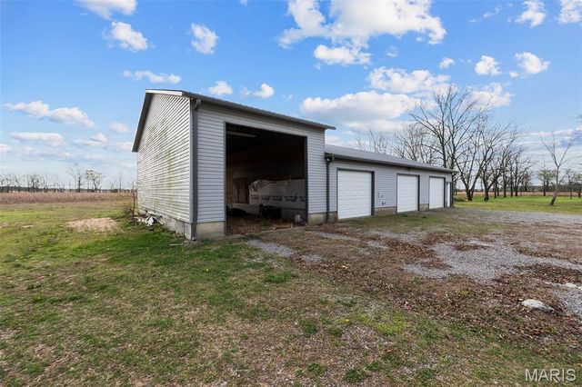 444 County Highway 505, Benton, MO 63736