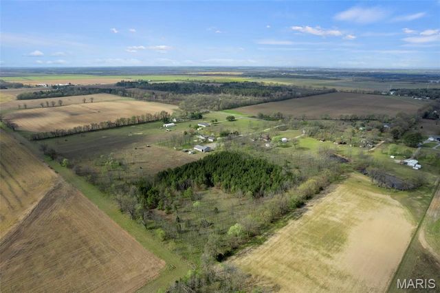 444 County Highway 505, Benton, MO 63736