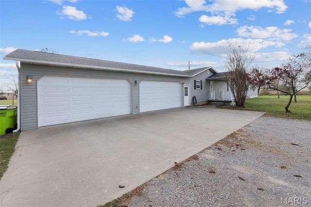 444 County Highway 505, Benton, MO 63736