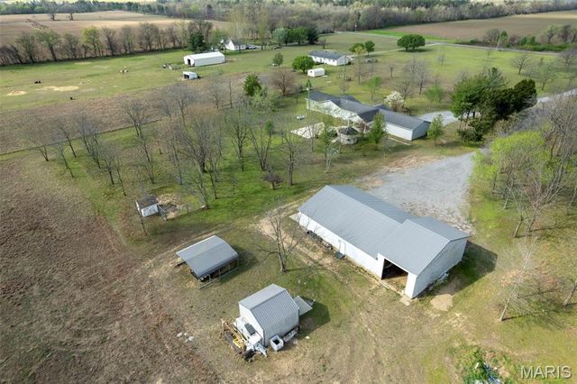 444 County Highway 505, Benton, MO 63736