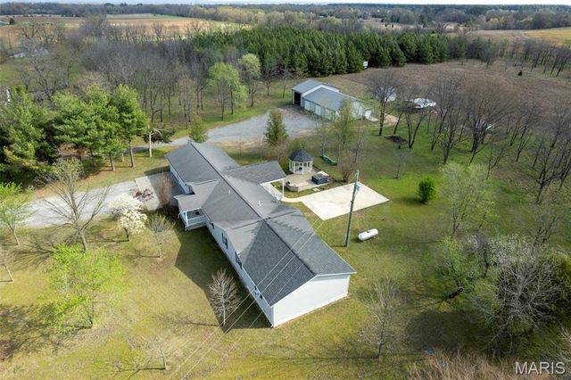 444 County Highway 505, Benton, MO 63736