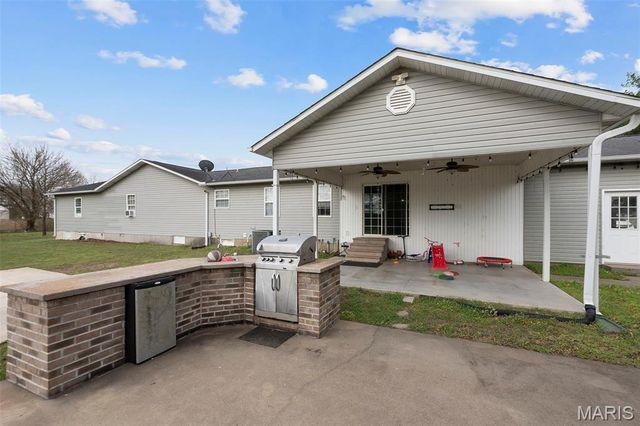 444 County Highway 505, Benton, MO 63736