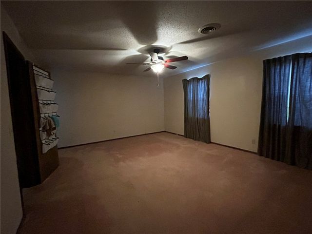 507 Dalewood Court, Russellville, AR 72801