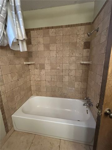 507 Dalewood Court, Russellville, AR 72801